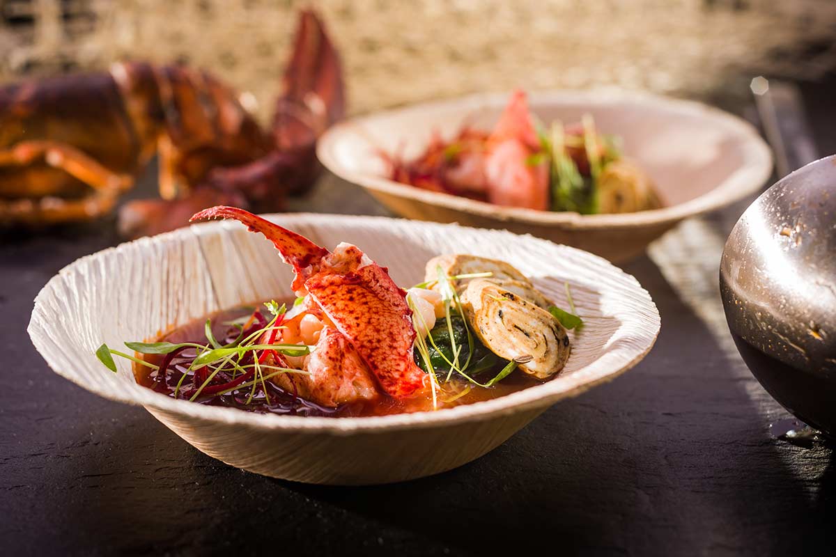 Ramen von Hummer und Gemüsenudeln