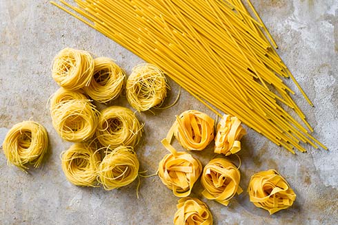 Für den Klassiker Bolognese sind Spaghetti oder Linguine perfekt