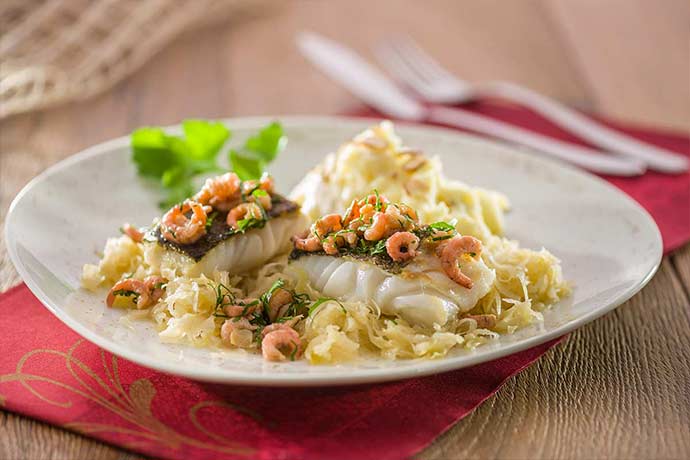 Gebratenes Skreifilet auf Verjus-Sauerkraut